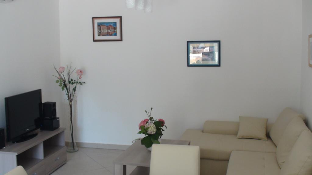 Apartments Eva Малинска Номер фото
