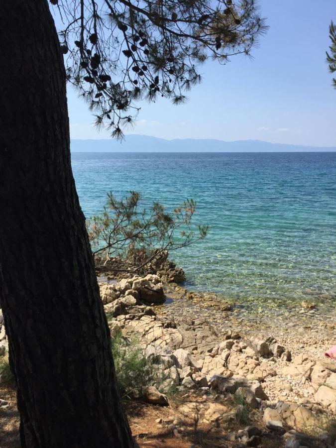 Apartments Eva Малинска Экстерьер фото